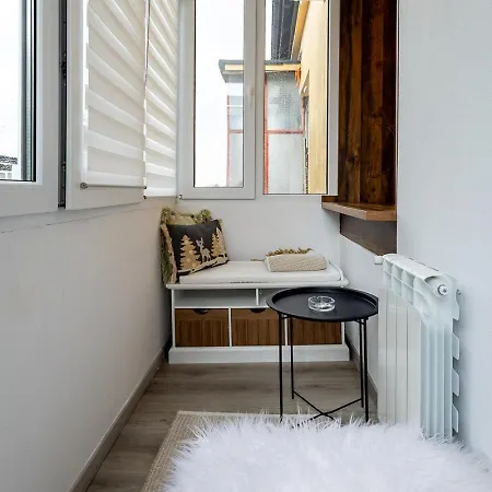 Cozy Studio In Center By Mm Host Brasov Exterior photo