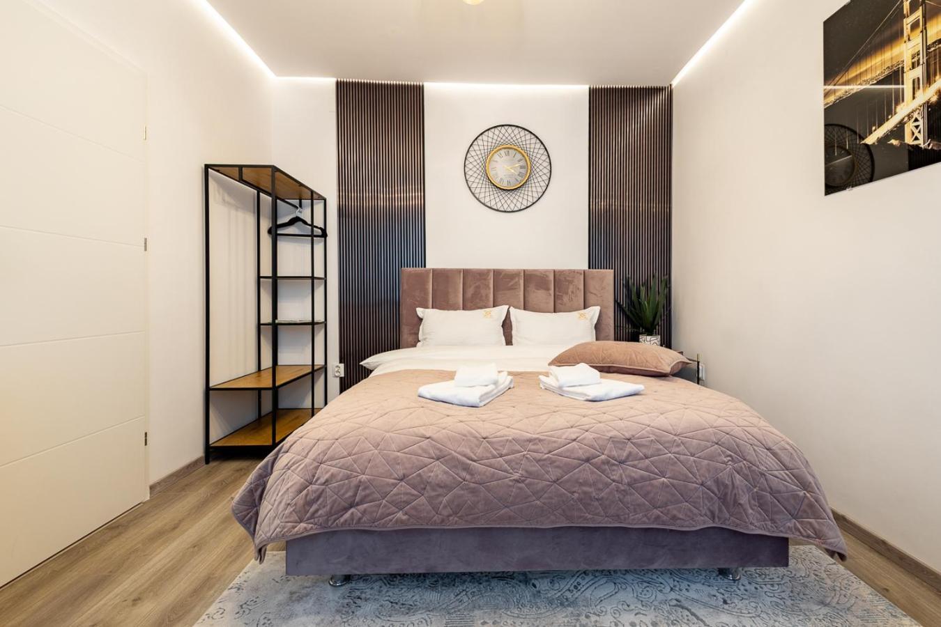 Cozy Studio In Center By Mm Host *