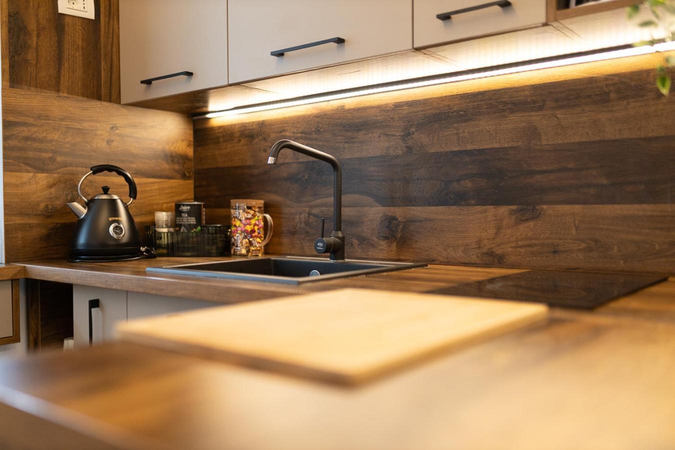 Apartamento Cozy Studio In Center By Mm Host